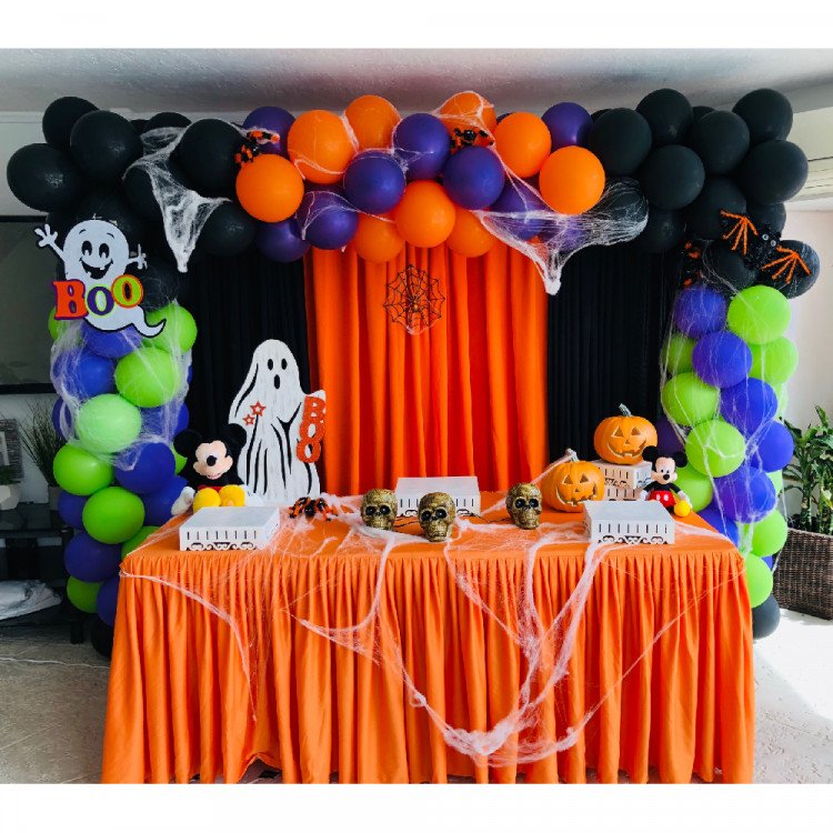 Shop by Theme Halloween