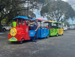 7f9168ed 1a6f 485a a22a bd44e39aade3 1730394197 Multicolor Trackless Train