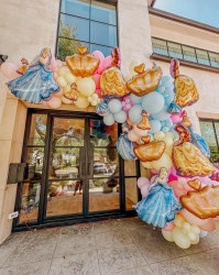 Princesses Balloon Garland