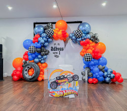 Modern Decor Package #3 Hot Wheels